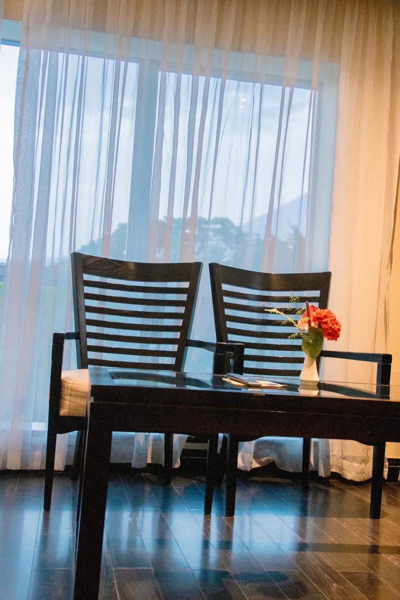 Mount Meru Hotel Arusha Ngoại thất bức ảnh