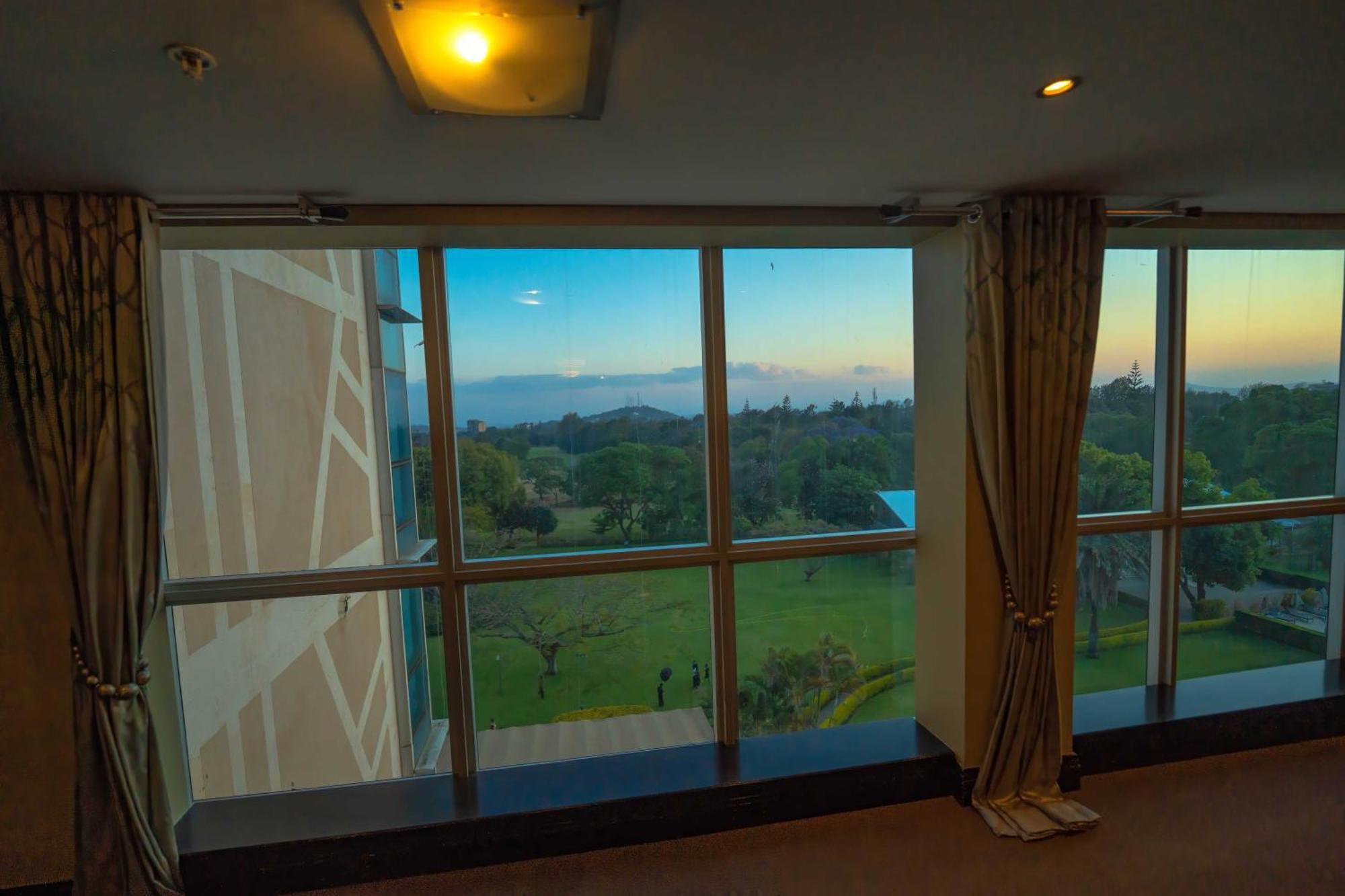 Mount Meru Hotel Arusha Ngoại thất bức ảnh